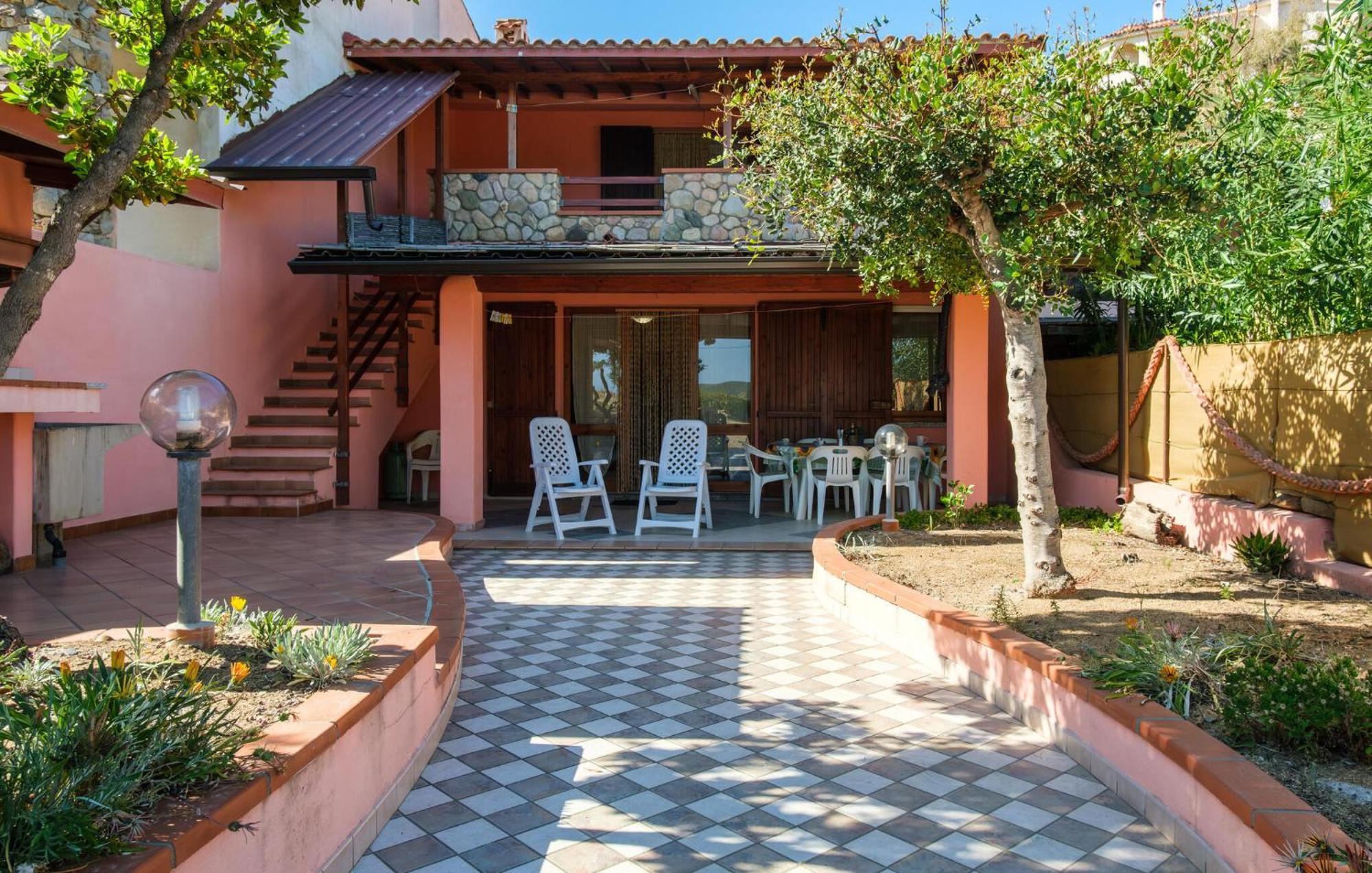 Amazing Home In Torre Dei Corsari With Kitchen Exterior photo